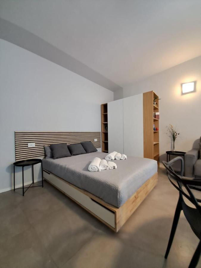 Porta San Paolo House Aparthotel Castelbuono  Exterior foto